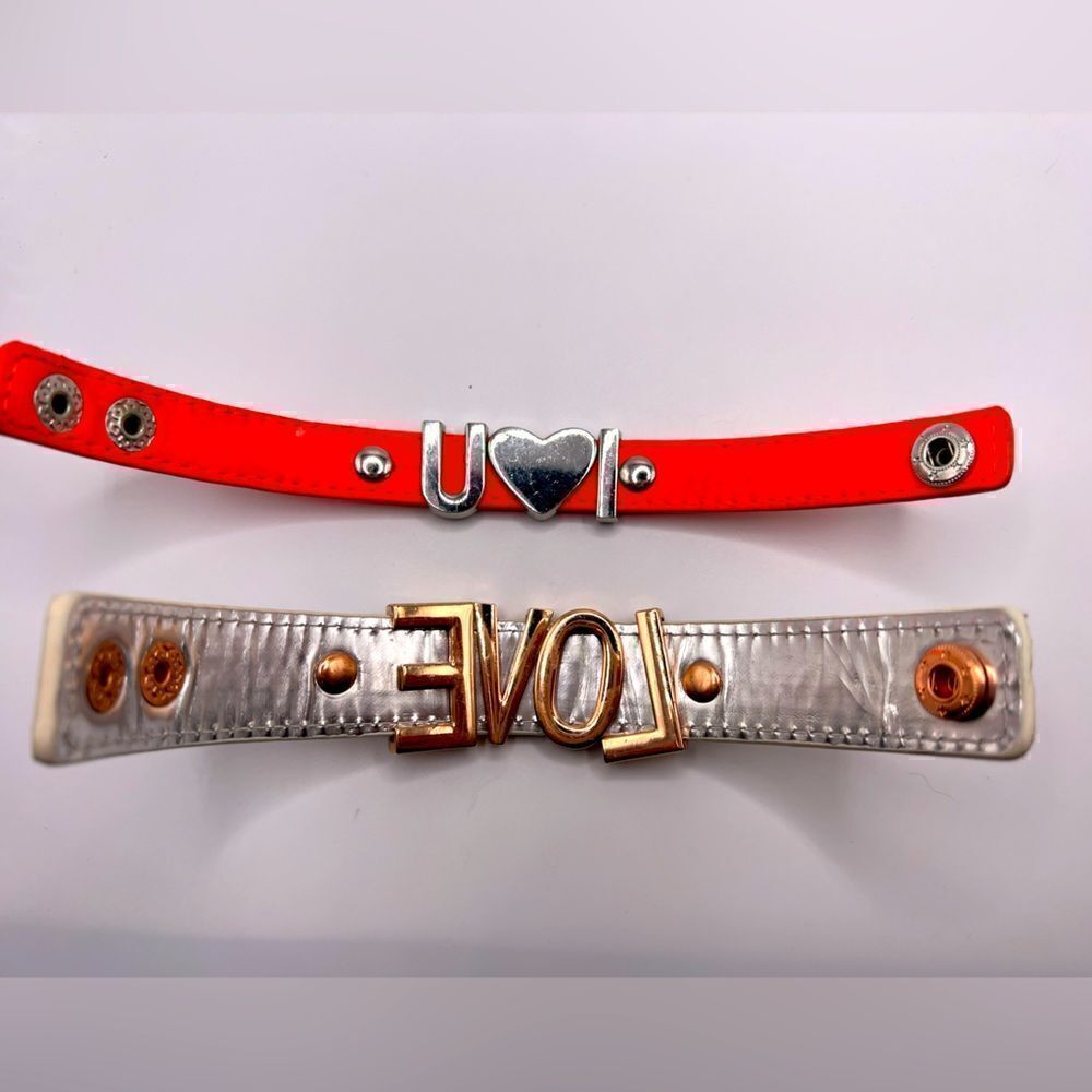*3/$20* Set of 2 BCBGeneration Love cuff bracelets - Picture 2 of 3